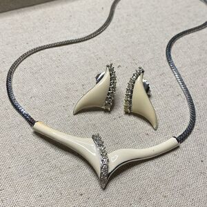 💛 Vintage Vendome Crystal & Enamel Necklace & Earring Set